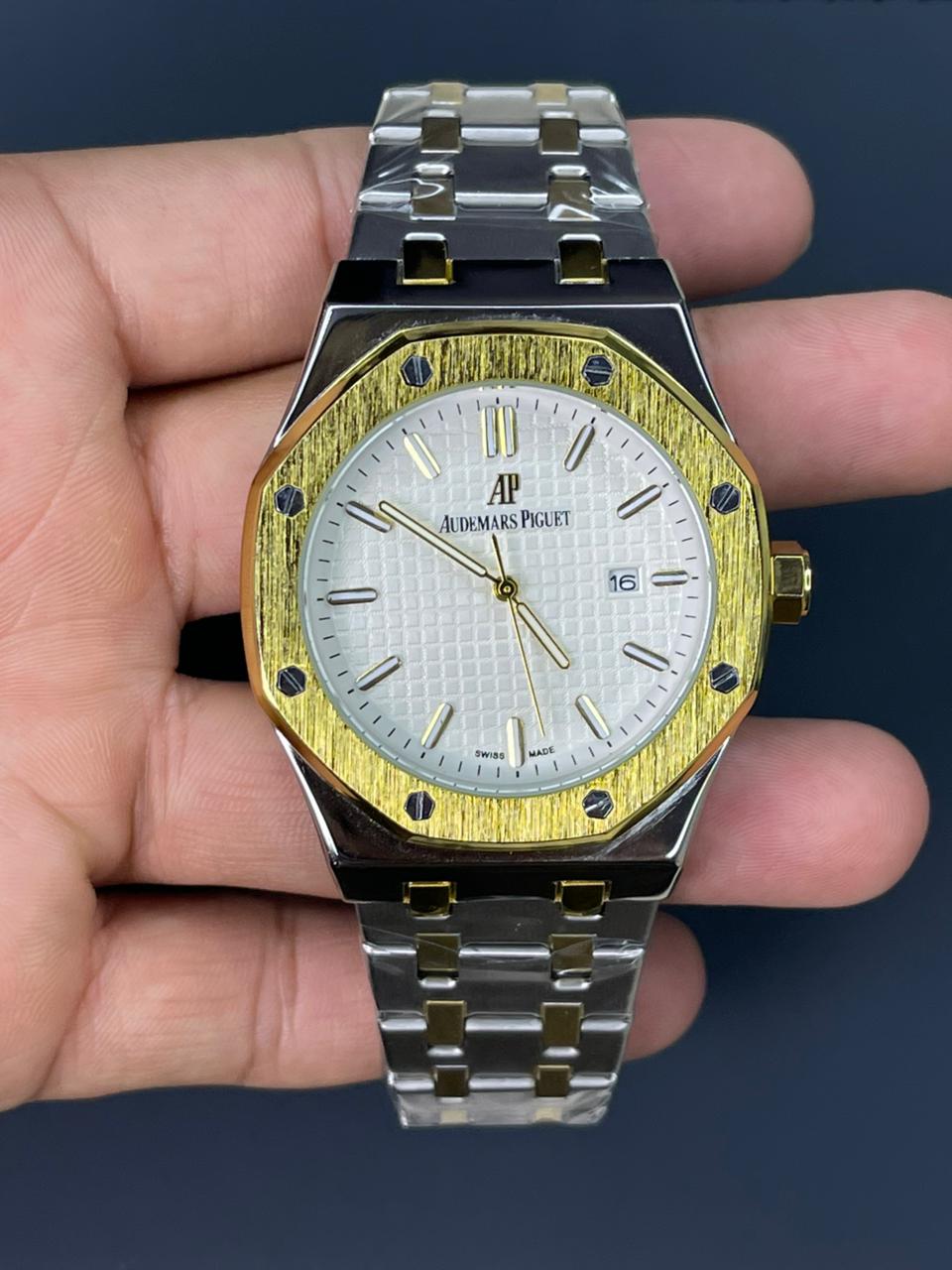 AP Royal oak Two-Tone White Dial